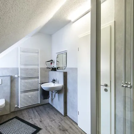 Vendégház Wein & Gaestehaus Ballmann