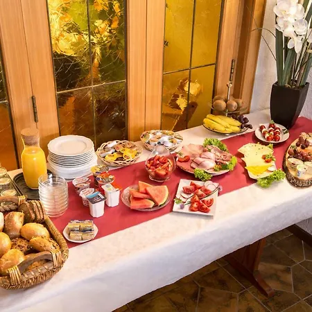 Vendégház Wein & Gaestehaus Ballmann 3*